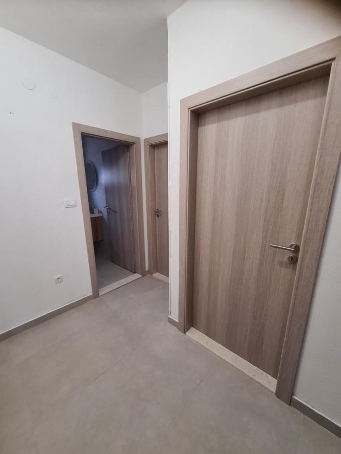 Apartmani Ivana 2 Kastela Ngoại thất bức ảnh